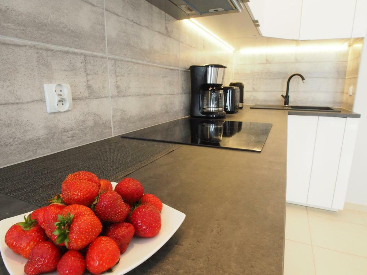Grand-Tourist Amber Rose Apartment Gdańsk Exteriör bild